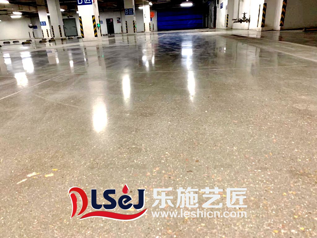 高实馨城地下车库固化抛光